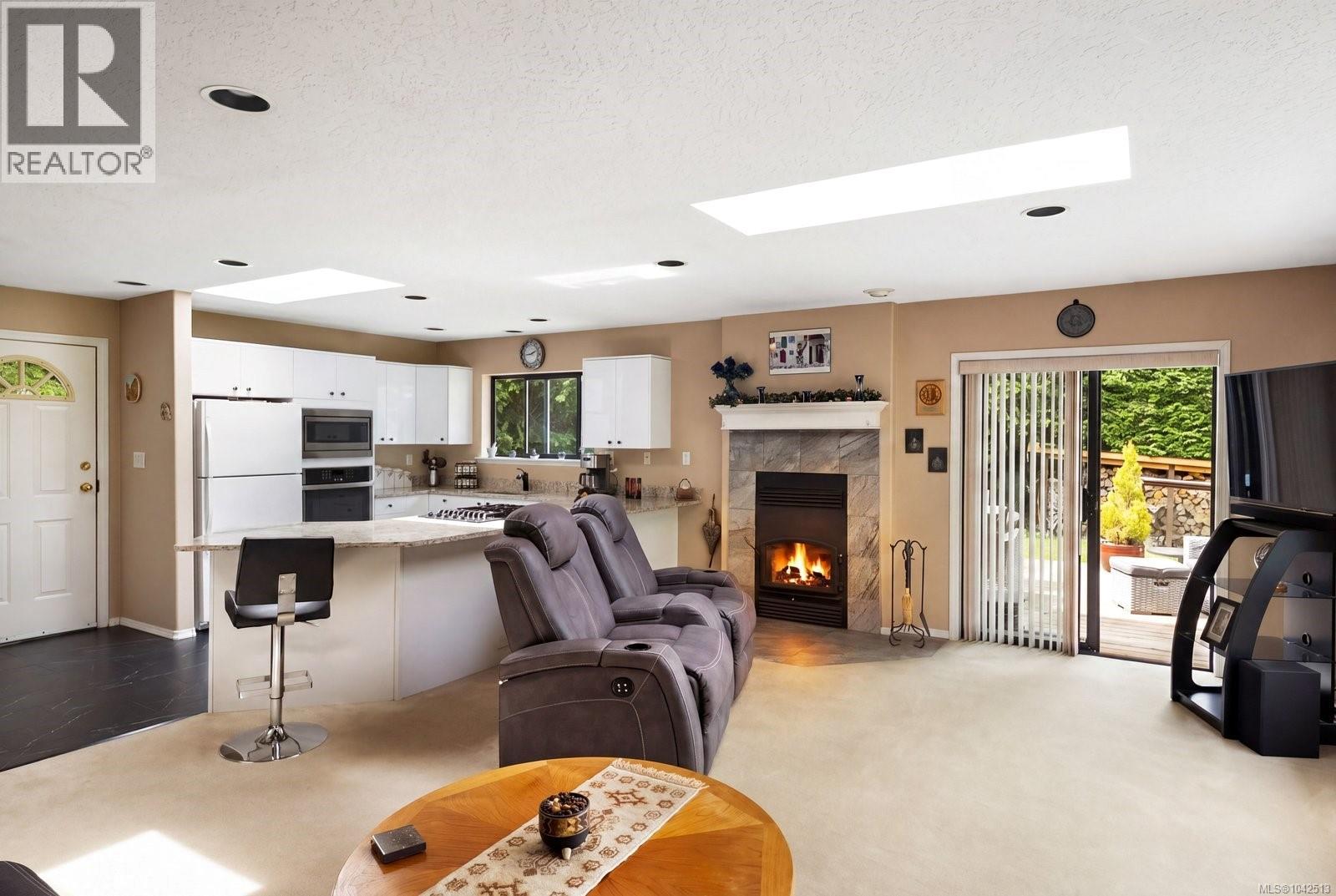 7084 Willis Point Rd - 11