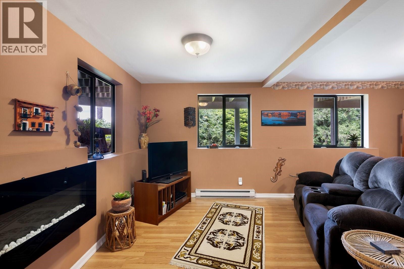 7084 Willis Point Rd - 20