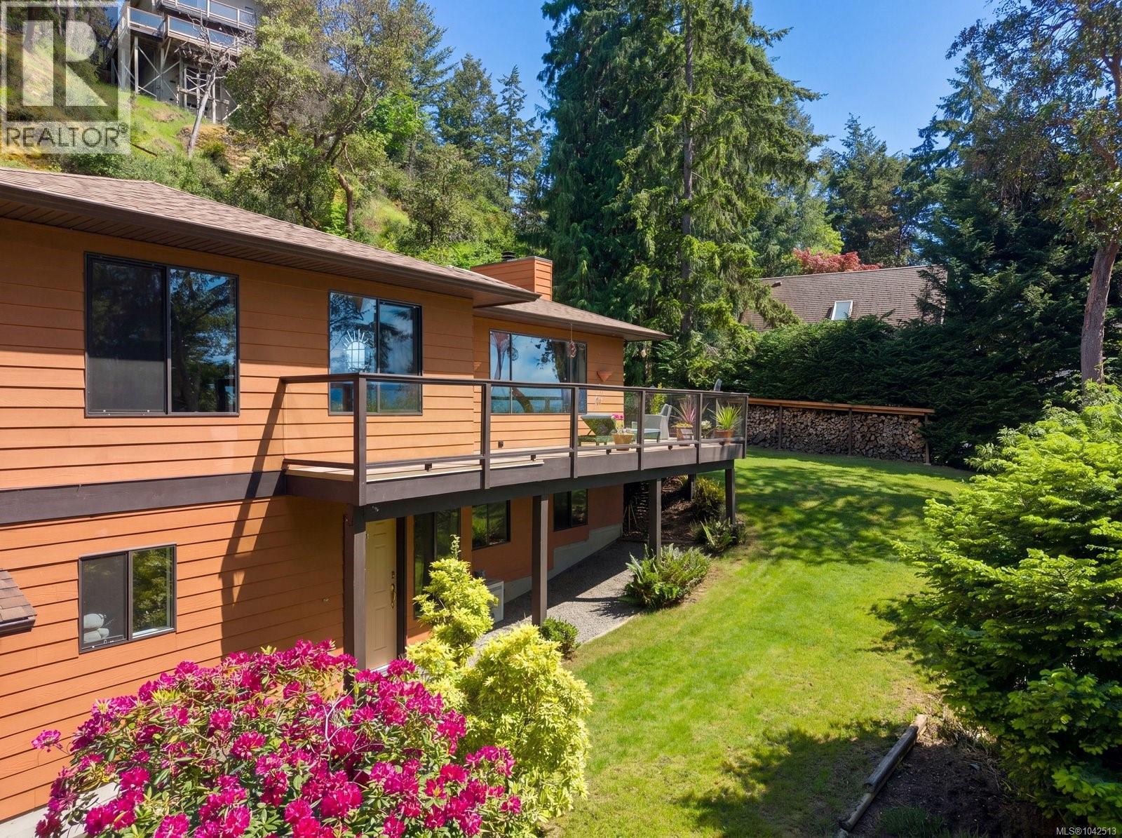 7084 Willis Point Rd - 28