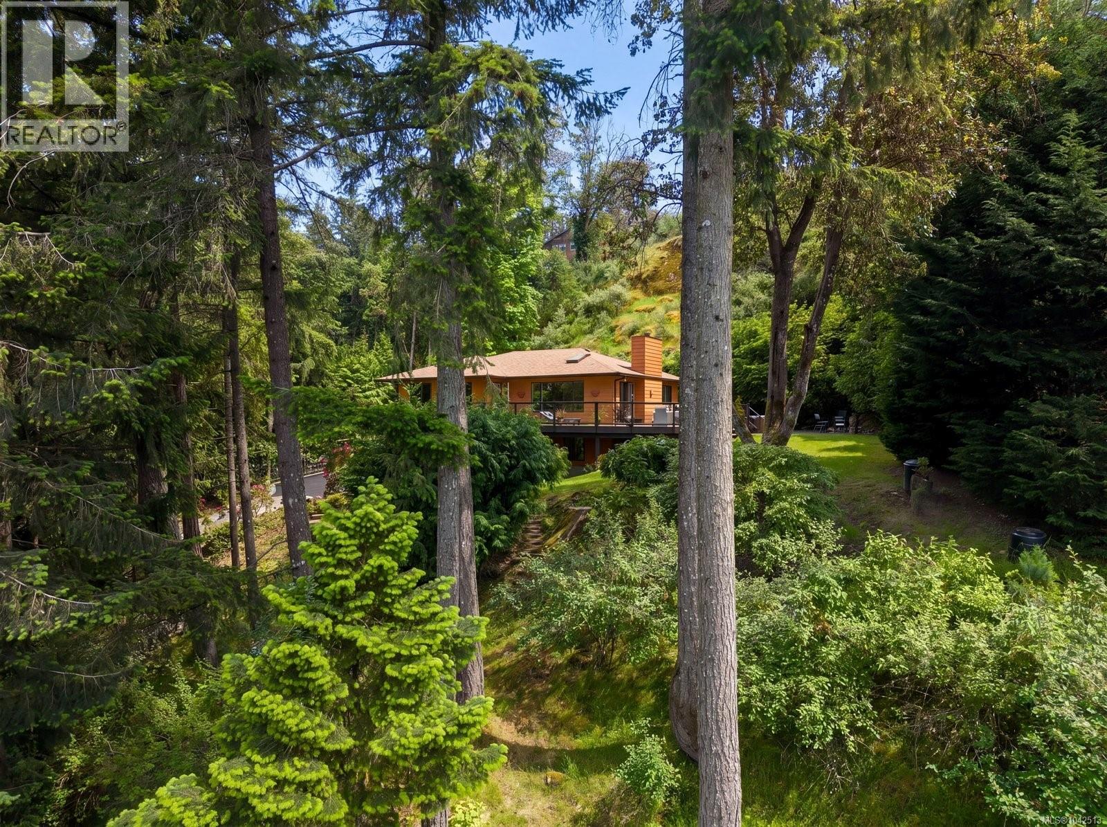 7084 Willis Point Rd - 33
