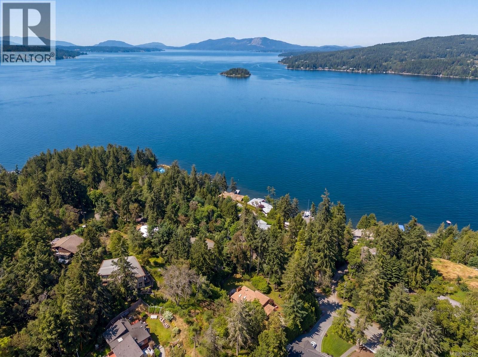 7084 Willis Point Rd - 35