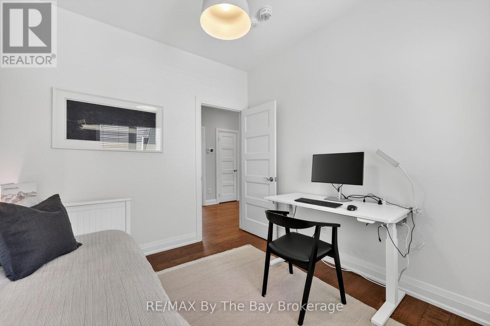 17 ELIZABETH AVENUE - 14