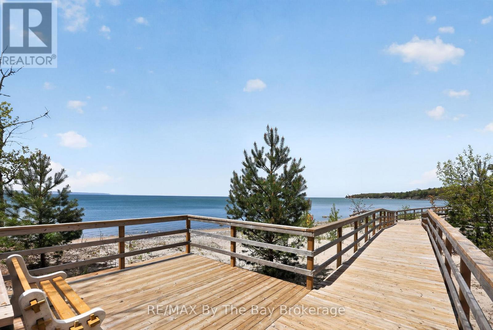 17 ELIZABETH AVENUE - 44