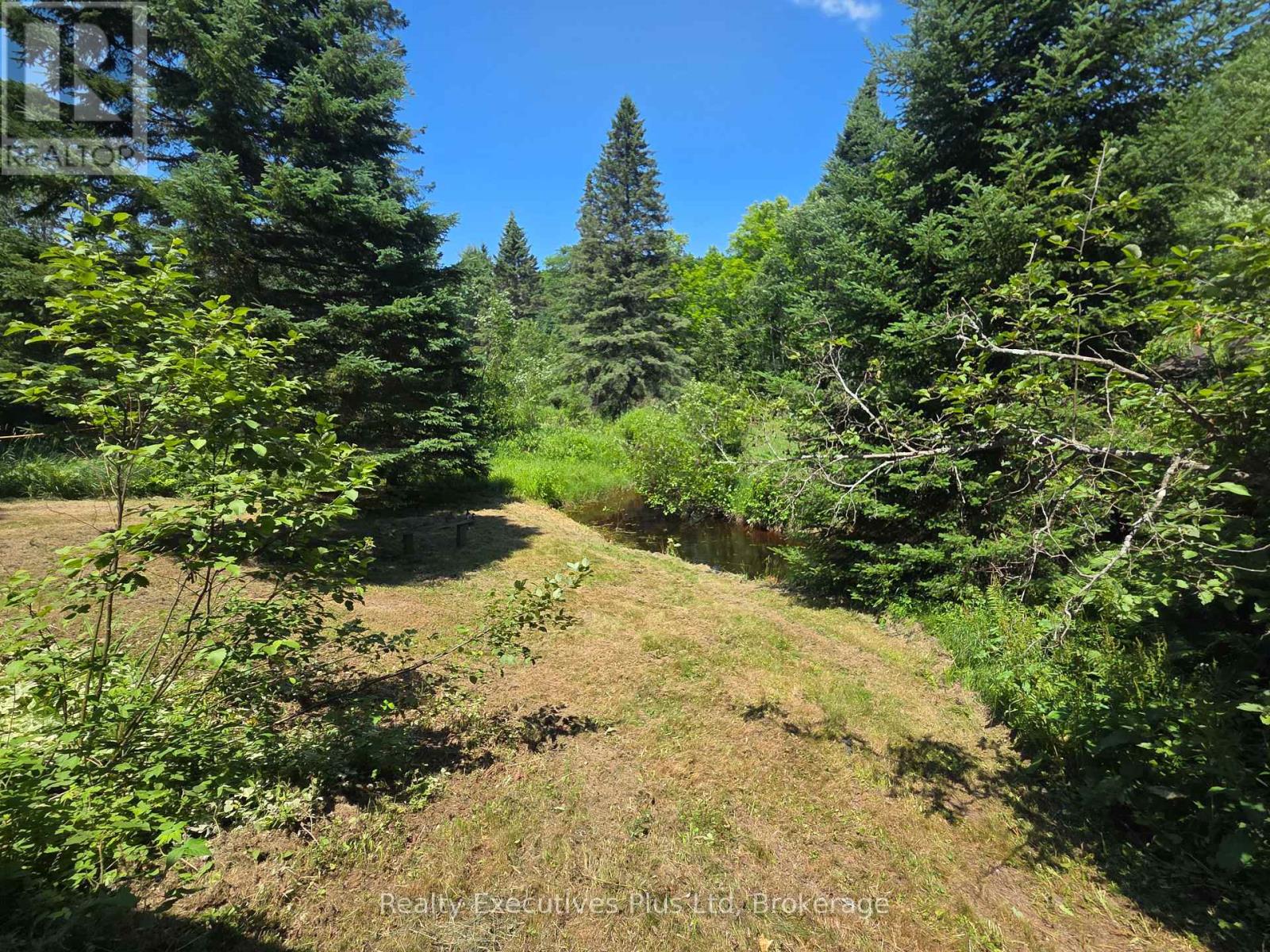 2011 NORTH SHORE ROAD - 5