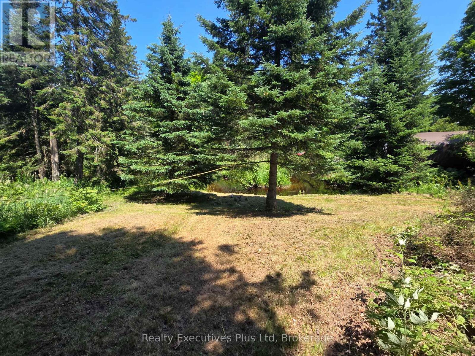 2011 NORTH SHORE ROAD - 6