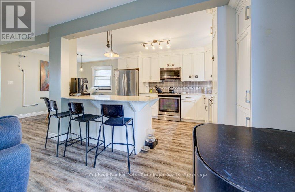 644 STEWART DRIVE - 12