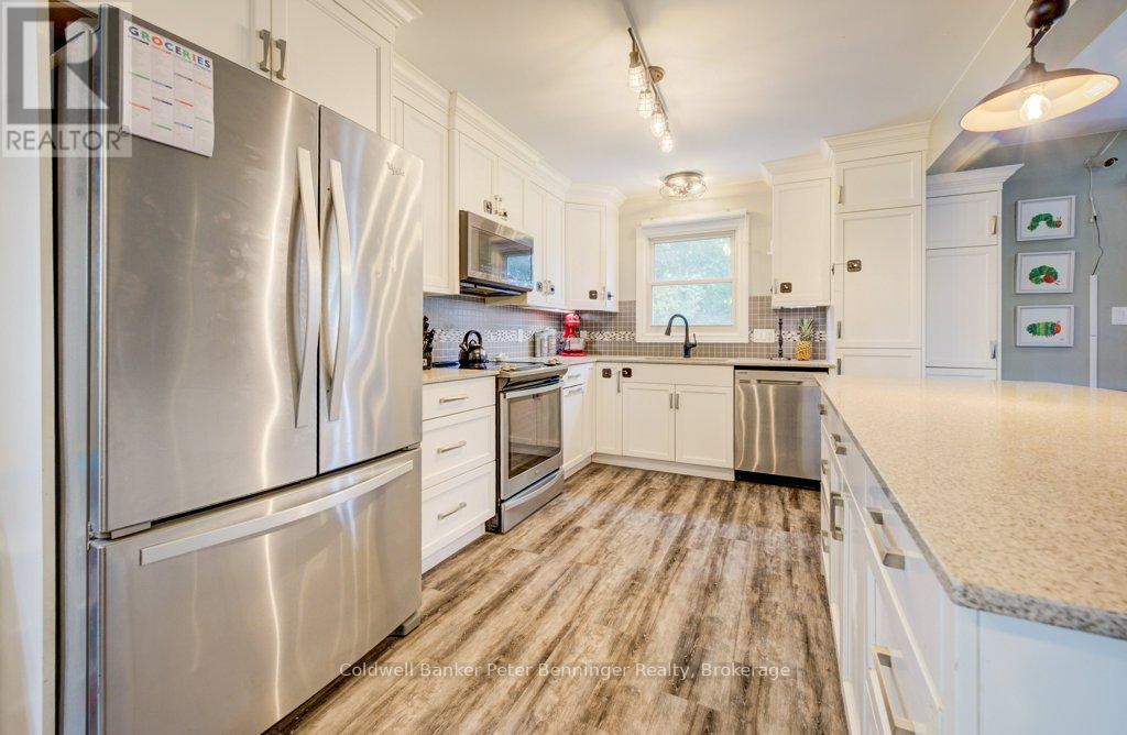 644 STEWART DRIVE - 15