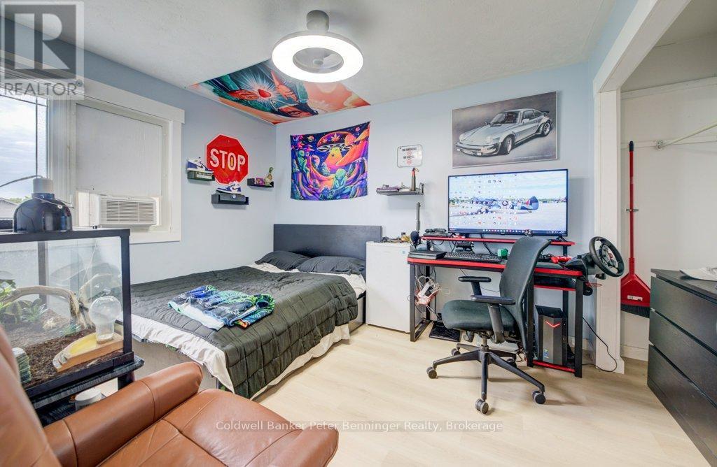 644 STEWART DRIVE - 26