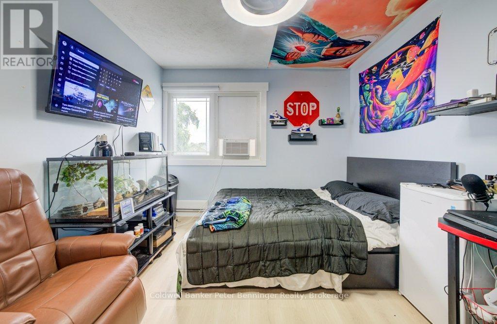 644 STEWART DRIVE - 27