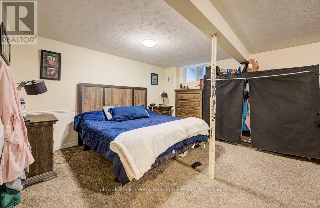 644 STEWART DRIVE - 29