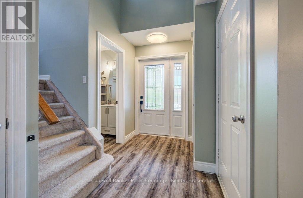 644 STEWART DRIVE - 4