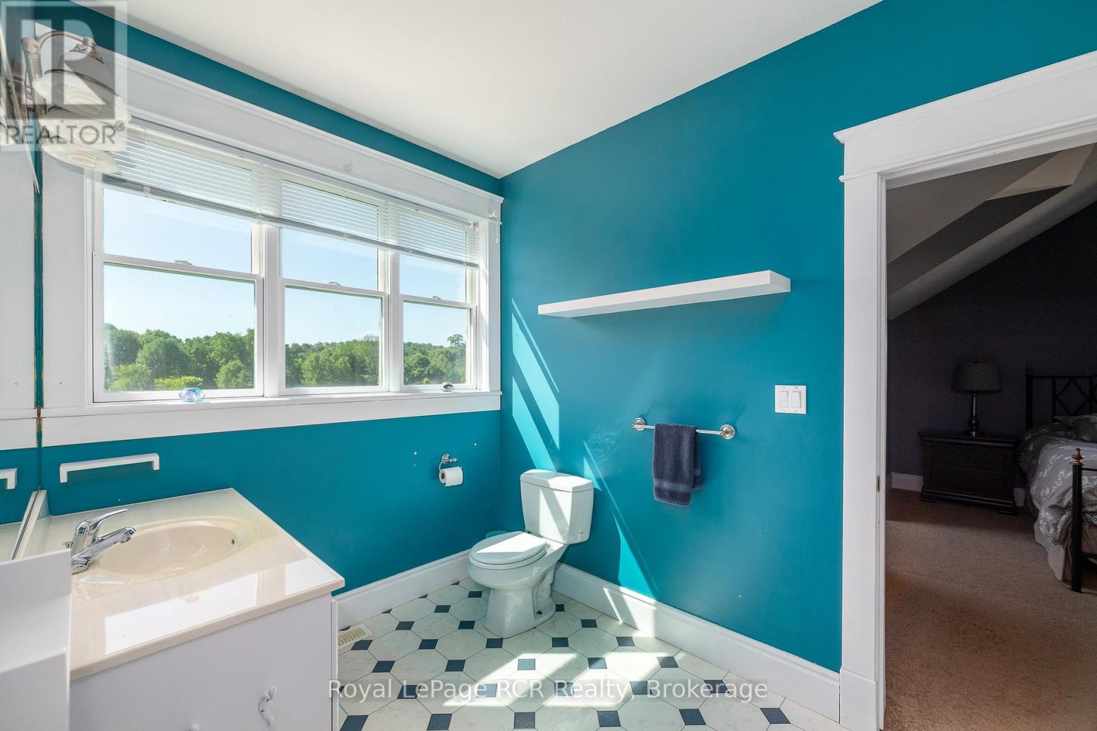 616894 GREY ROAD 29 - 28