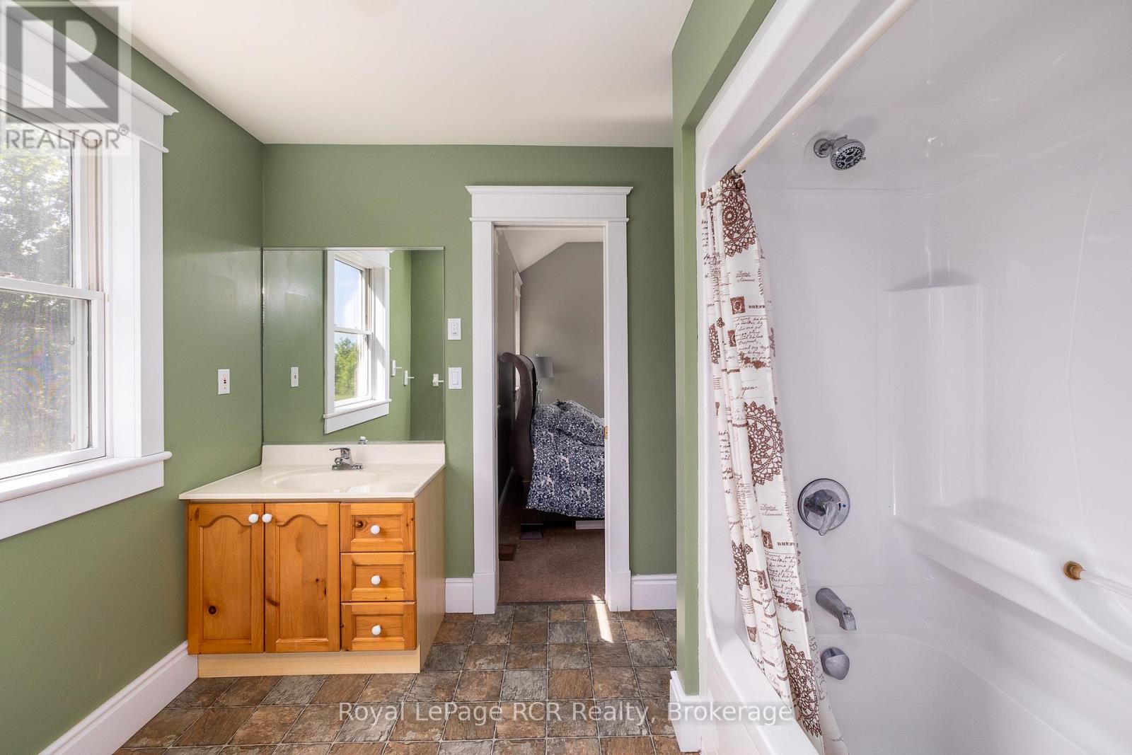 616894 GREY ROAD 29 - 34