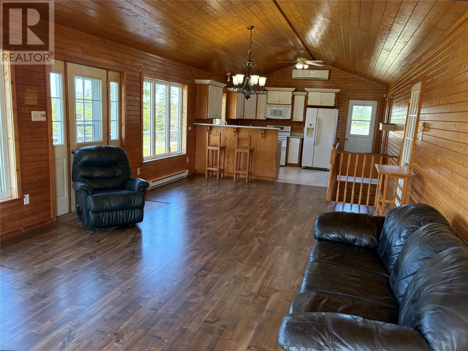 21A Deer Park Road - 5