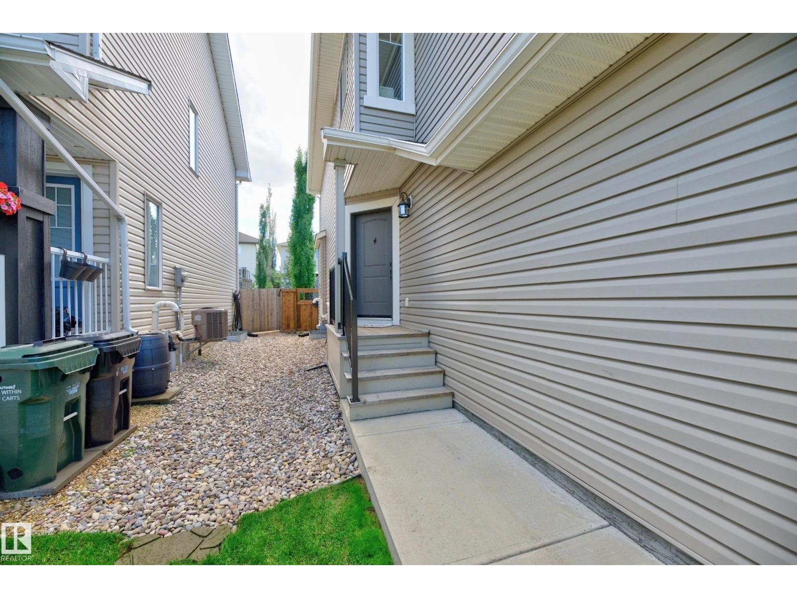 197 SUMMERSTONE LN - photo 2