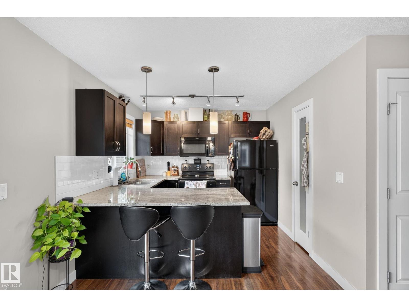 #89 9535 217 ST NW - 15