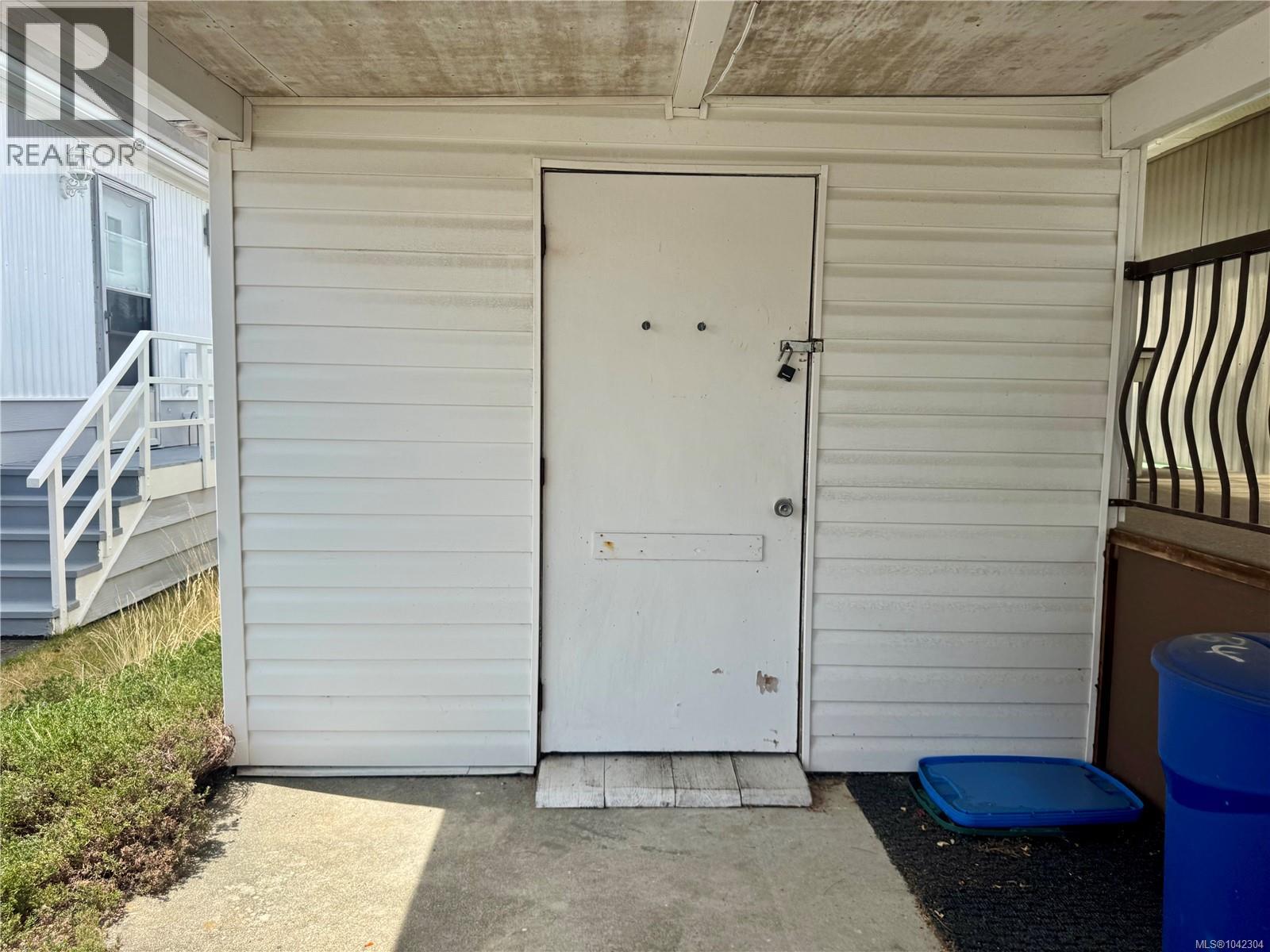 #34 1240 Wilkinson Rd - 23