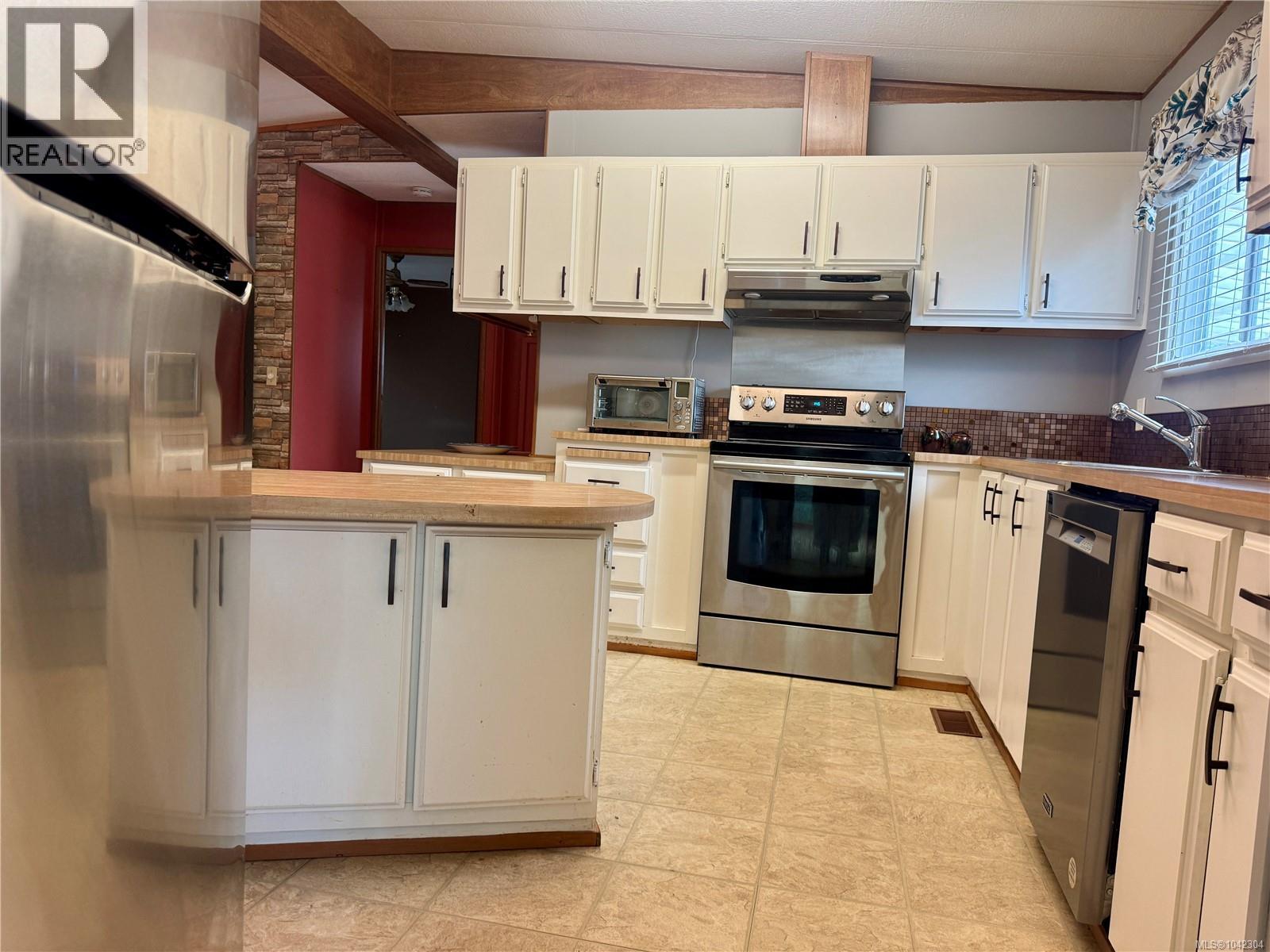 #34 1240 Wilkinson Rd - 17