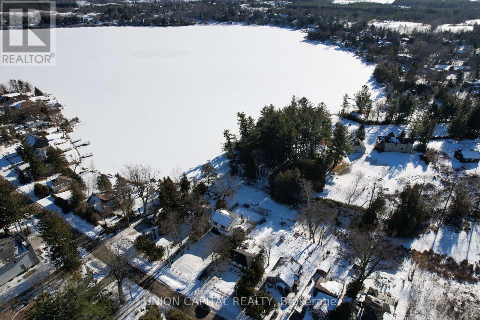 27 CONNOR DRIVE - 16
