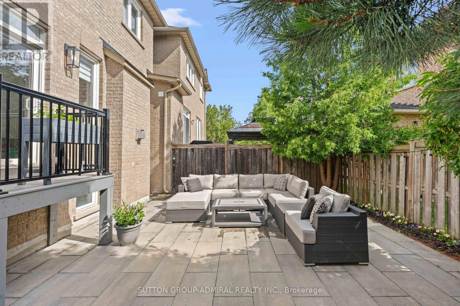 11 CLOVIS STREET - 21