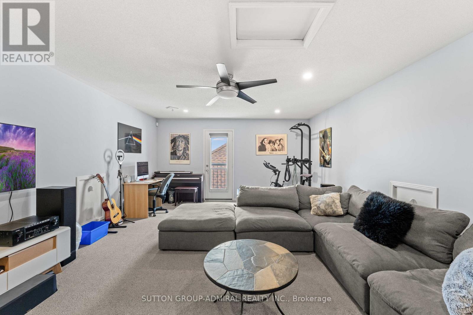 57 BENTWOOD CRESCENT - 21