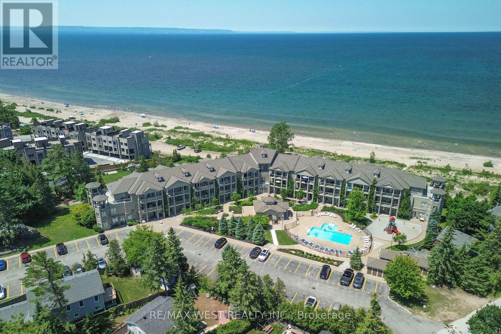 #212 764 RIVER ROAD E - 1