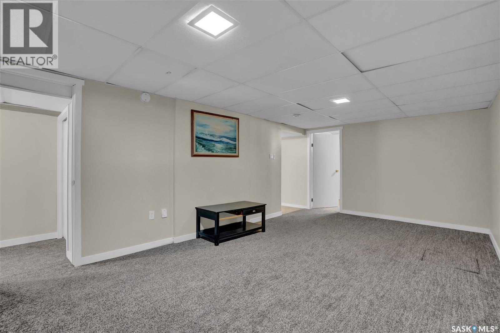 1830 Cowan CRESCENT - 25