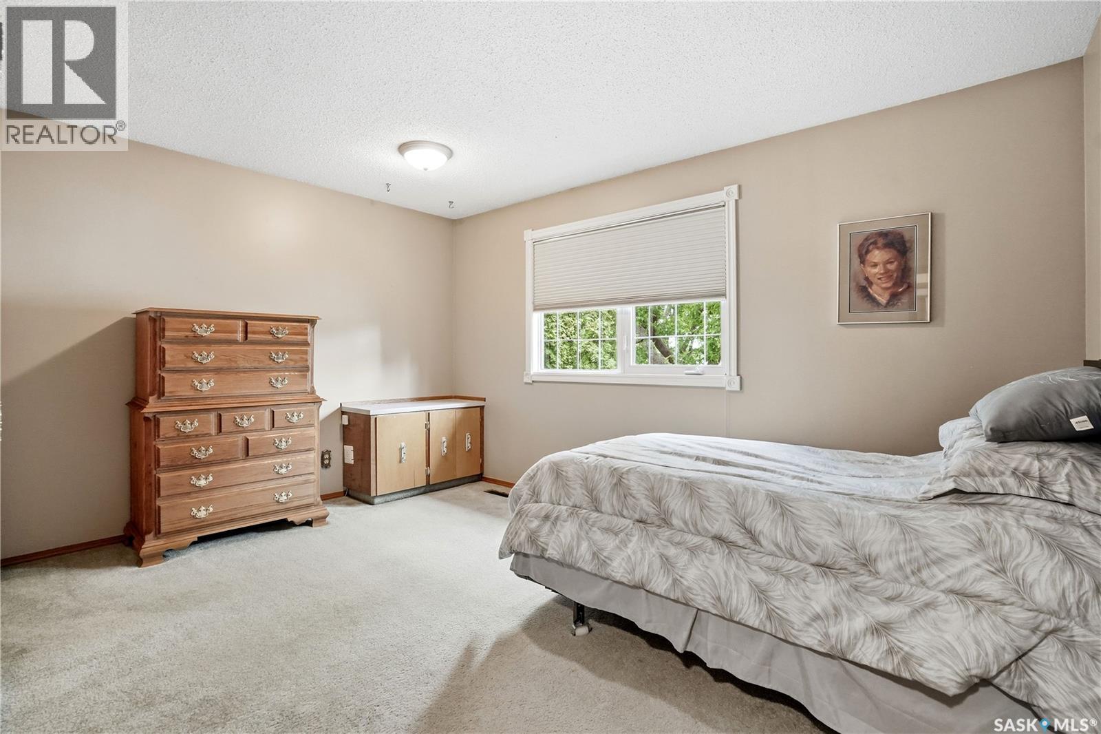 83 Minot DRIVE — photo 31