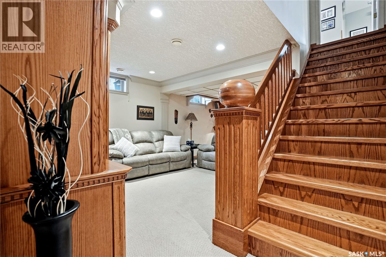 83 Minot DRIVE — photo 34