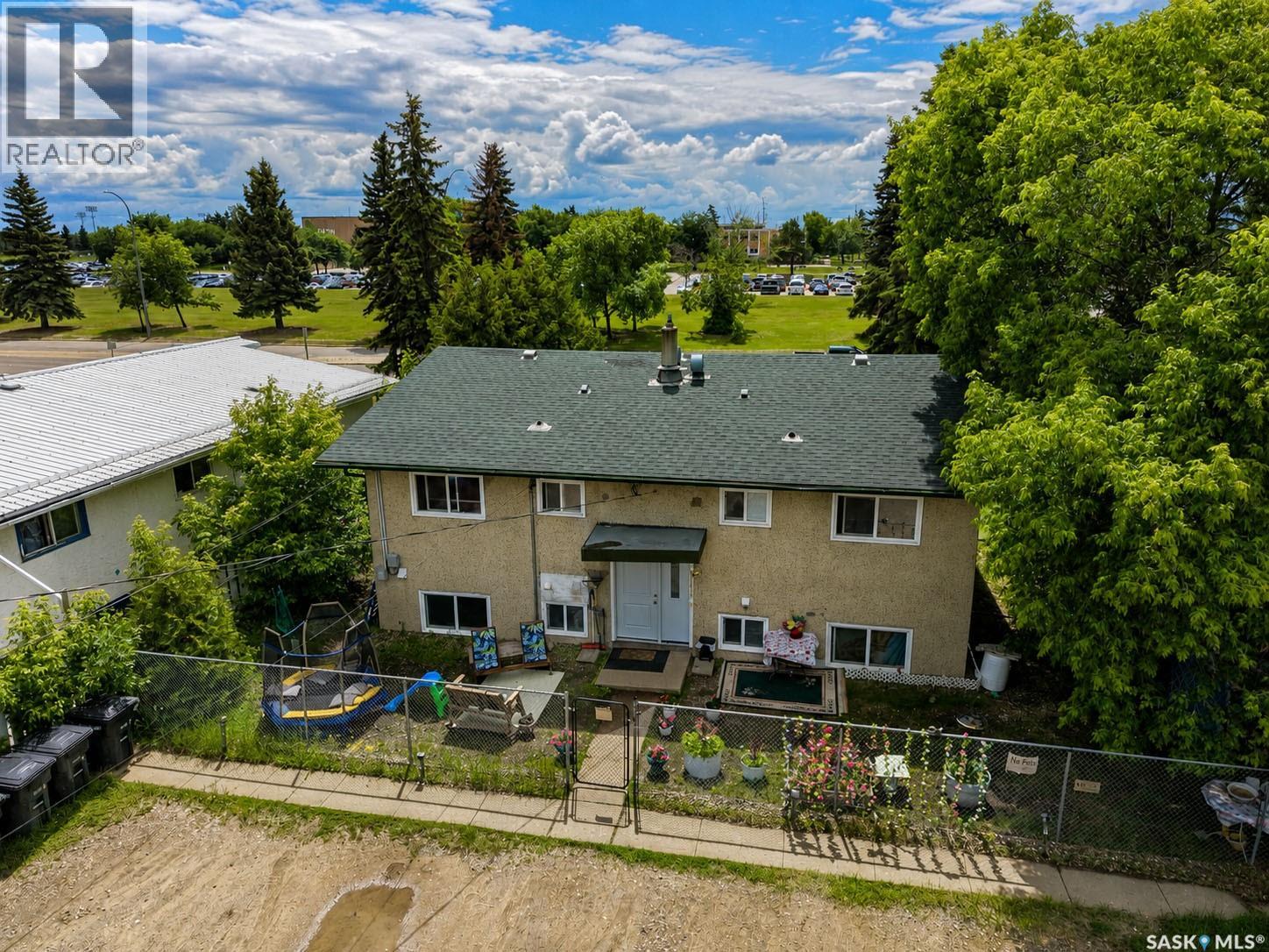 616 28th STREET E - 17
