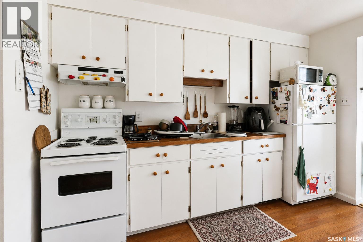 616 28th STREET E - 6