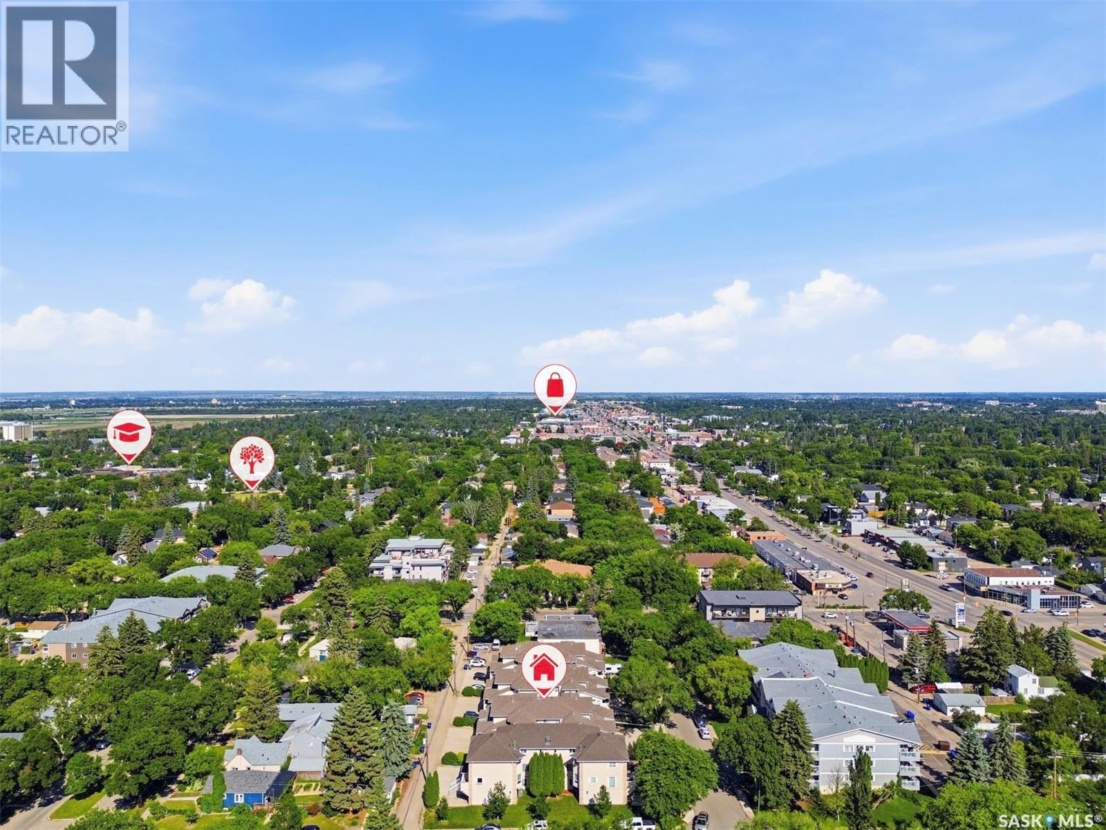#905D 9th STREET E - 31