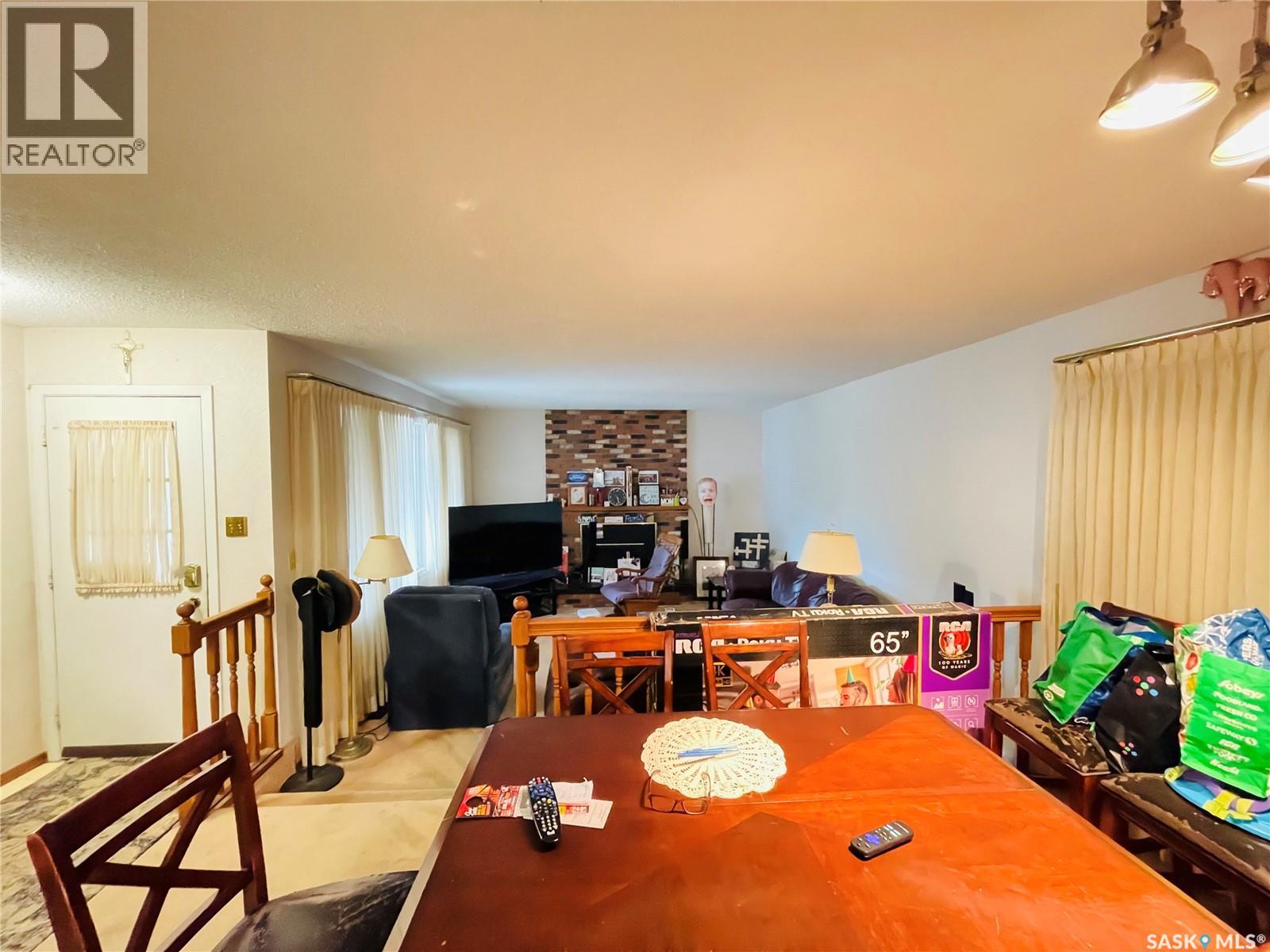 195 Lincoln DRIVE - photo 4