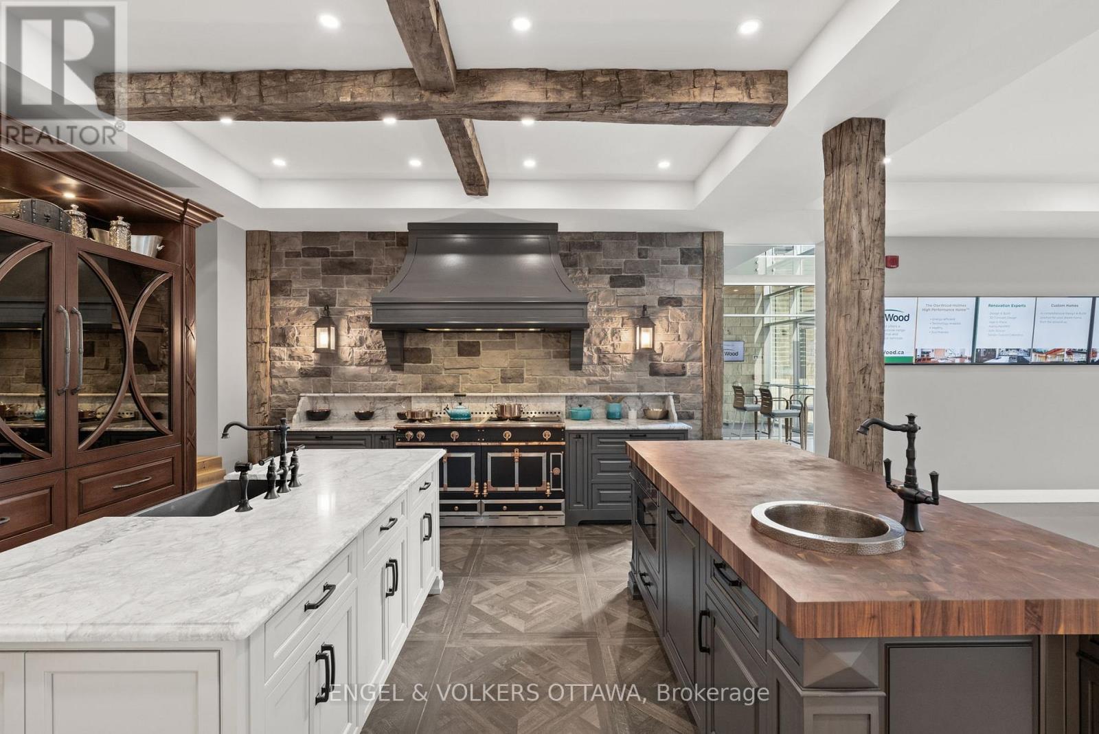 38 SYNERGY WAY, Ottawa. Luxury613. By Peter Sagos - Image 41