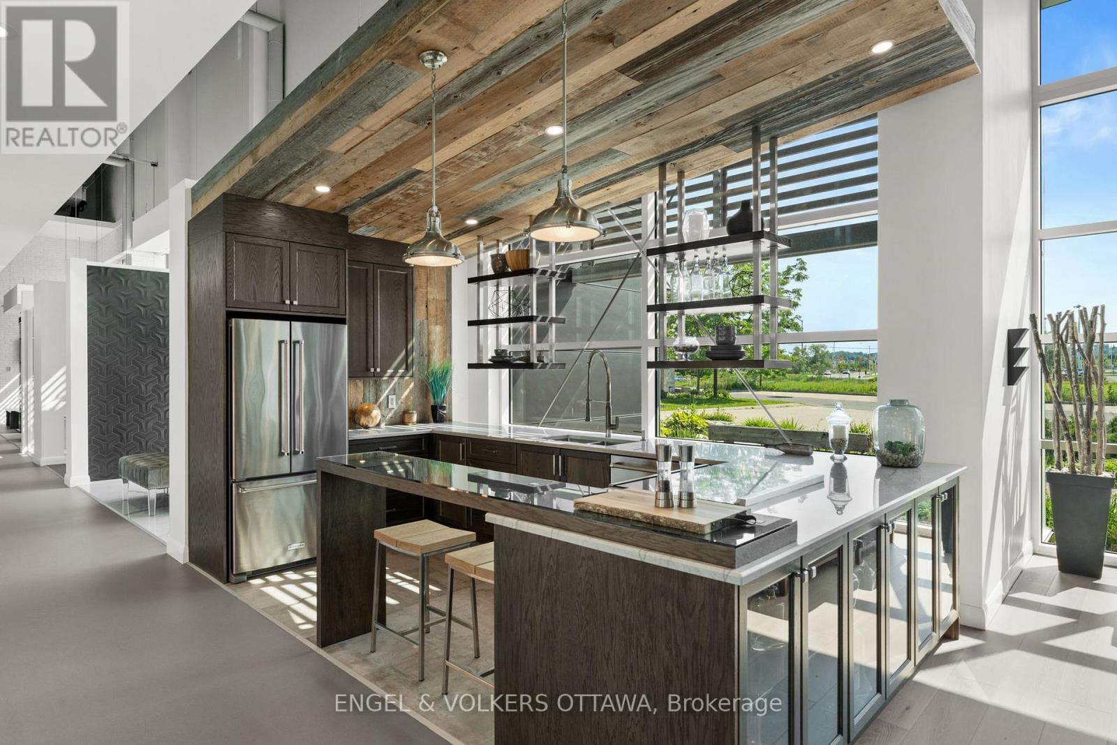 38 SYNERGY WAY, Ottawa. Luxury613. By Peter Sagos - Image 30