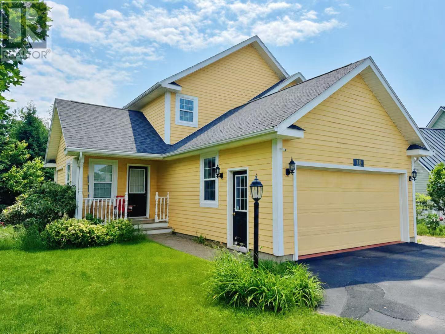 10 Eli Court E - 24