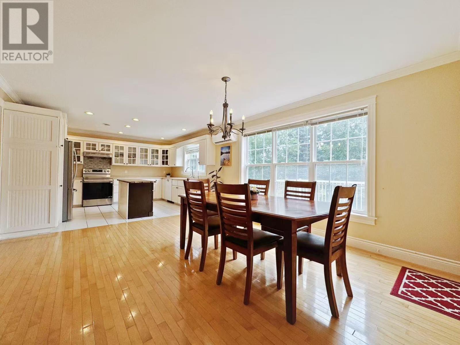 10 Eli Court E - 7