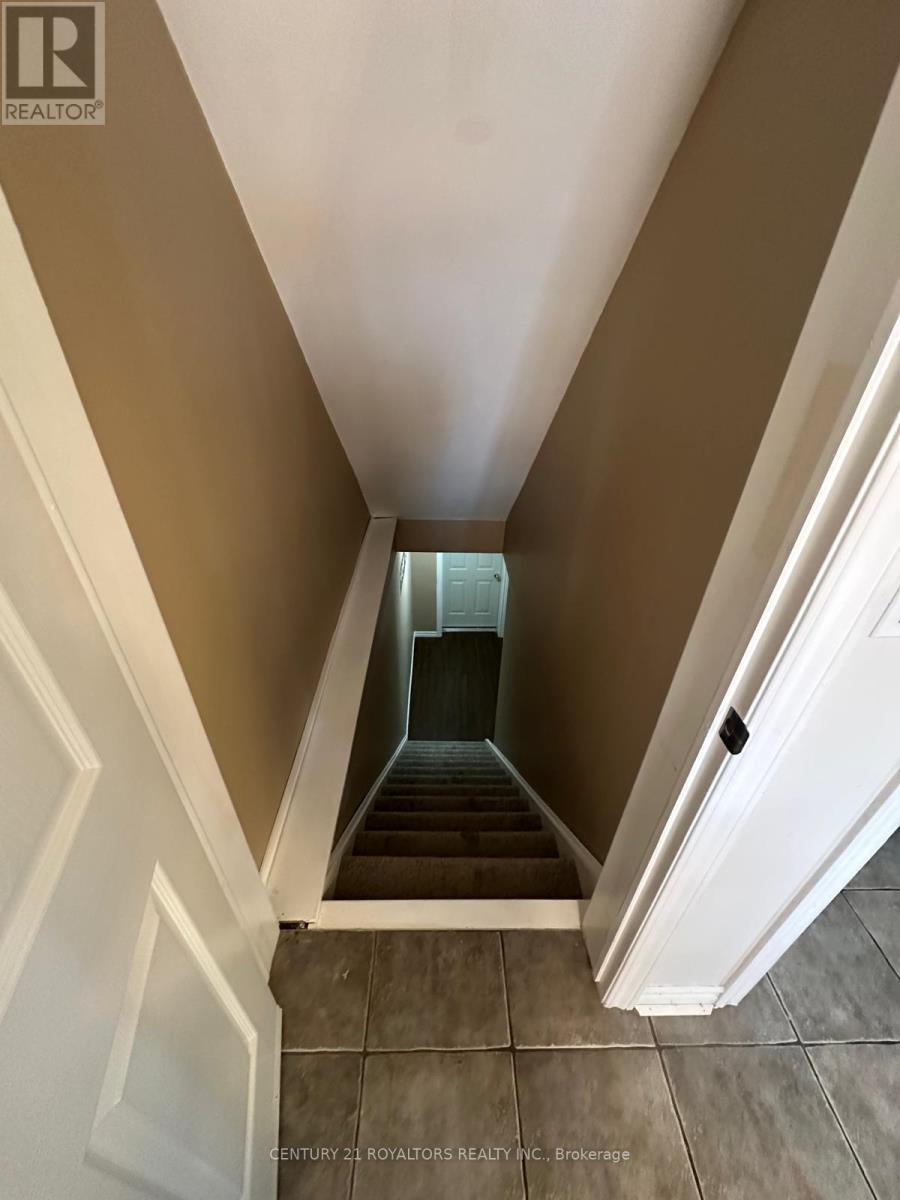 100 SOUTHVIEW COURT - 13