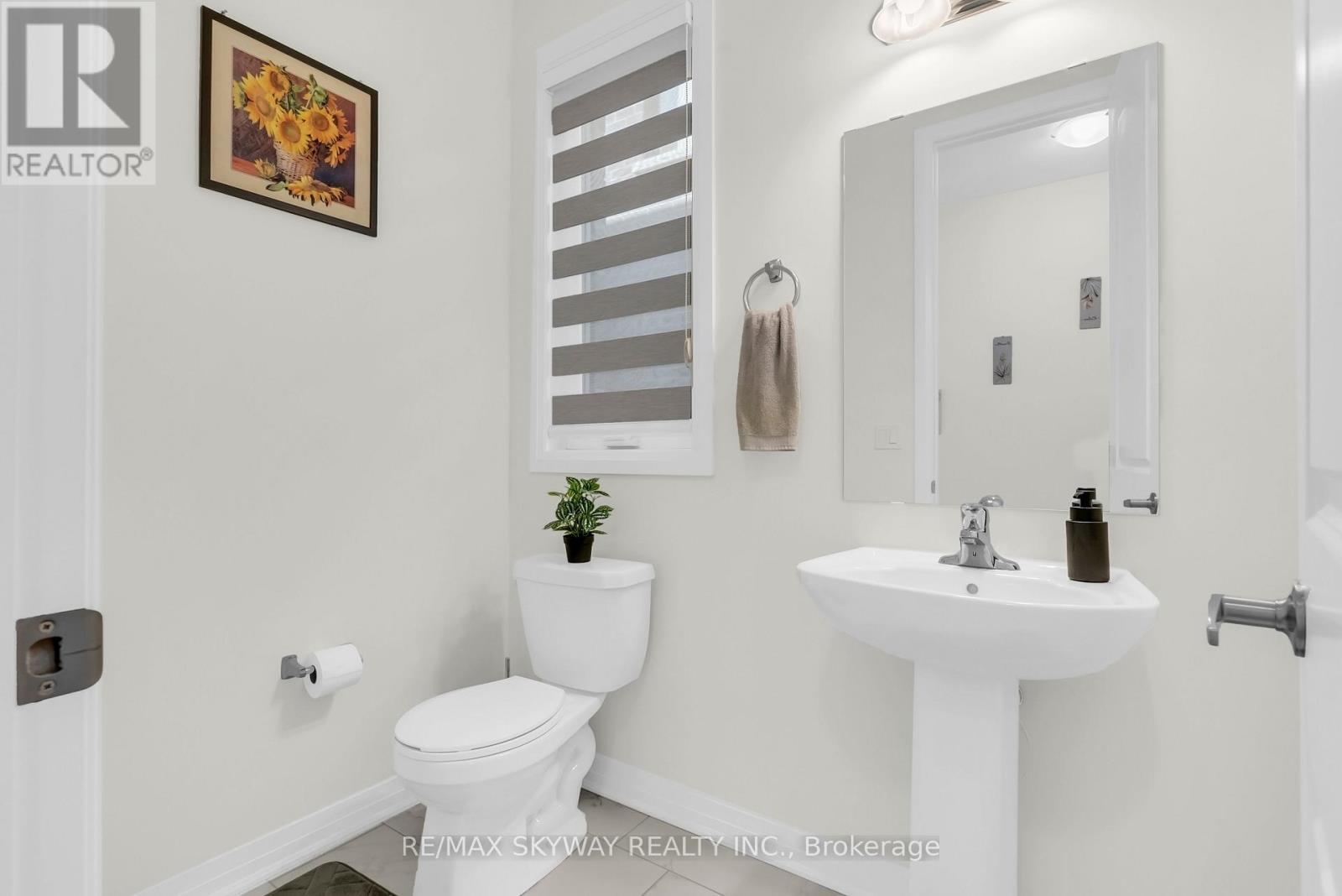 16 TYLER AVENUE - 20