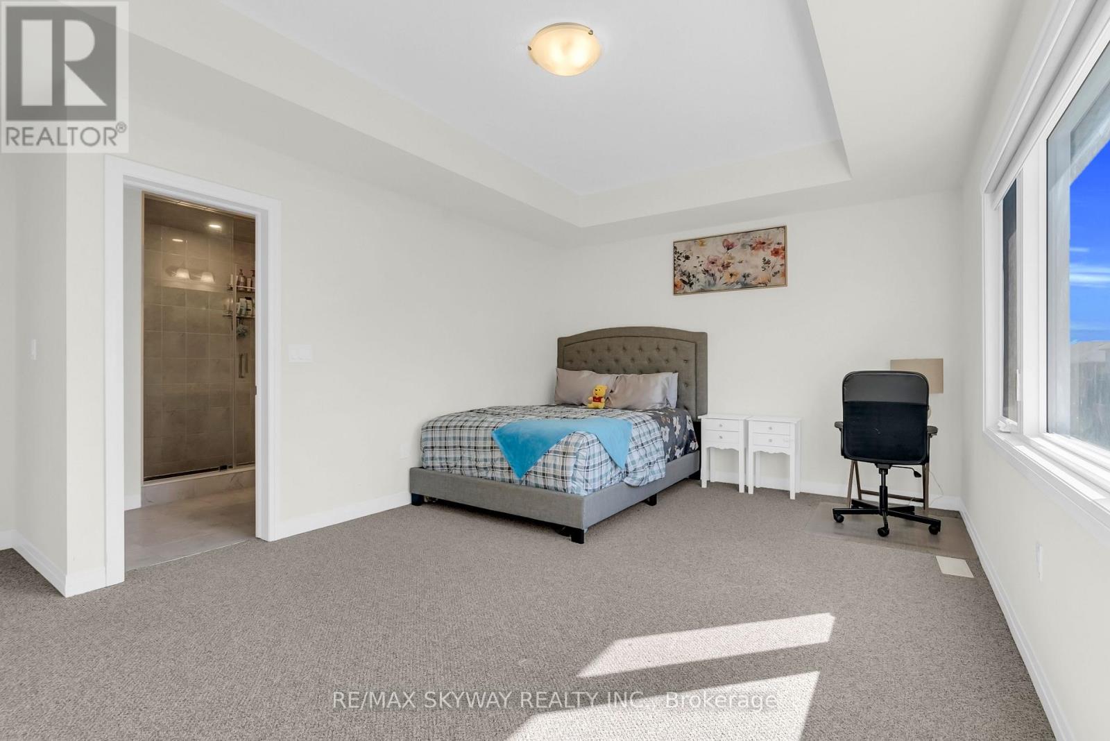 16 TYLER AVENUE - 28