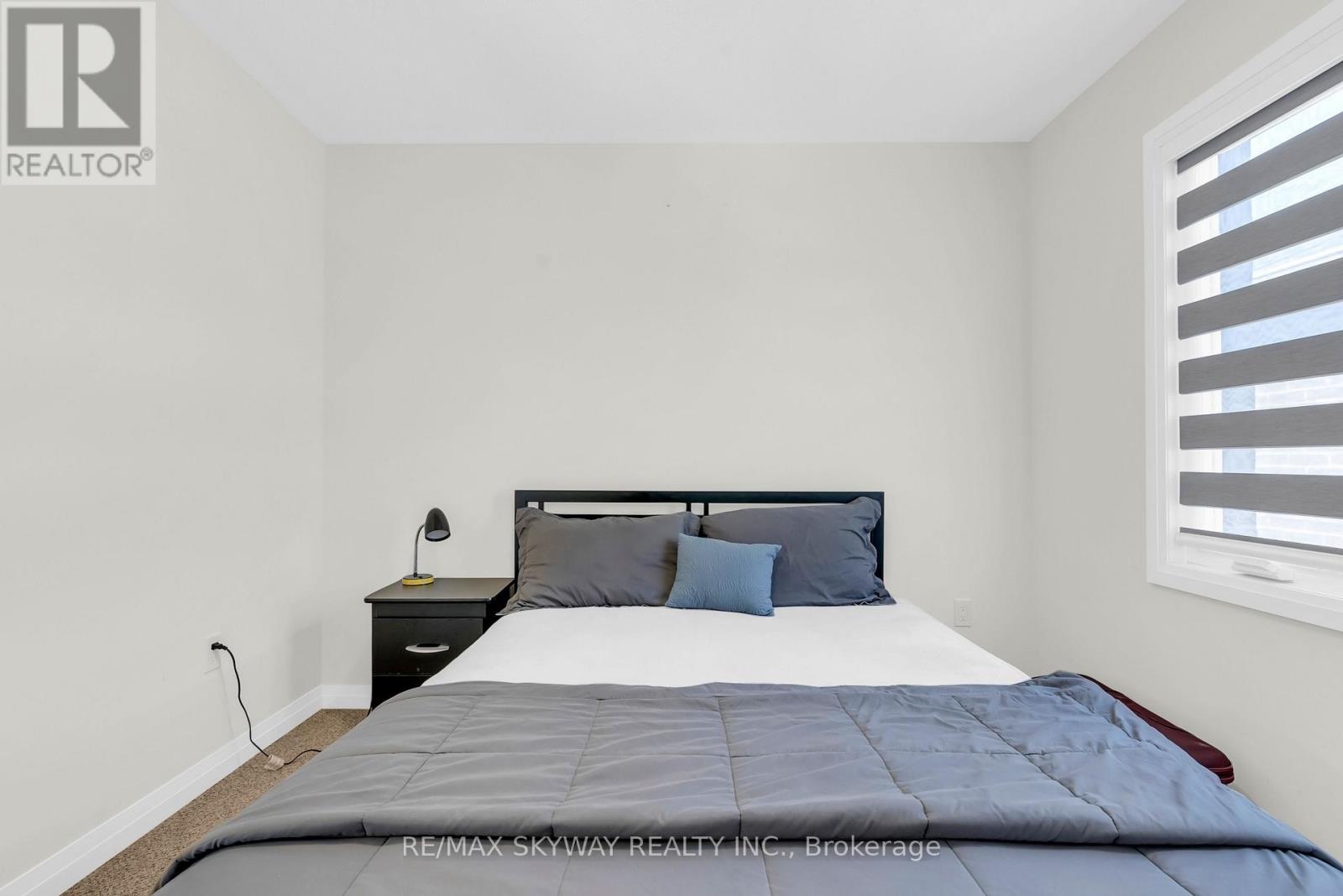 16 TYLER AVENUE - 38