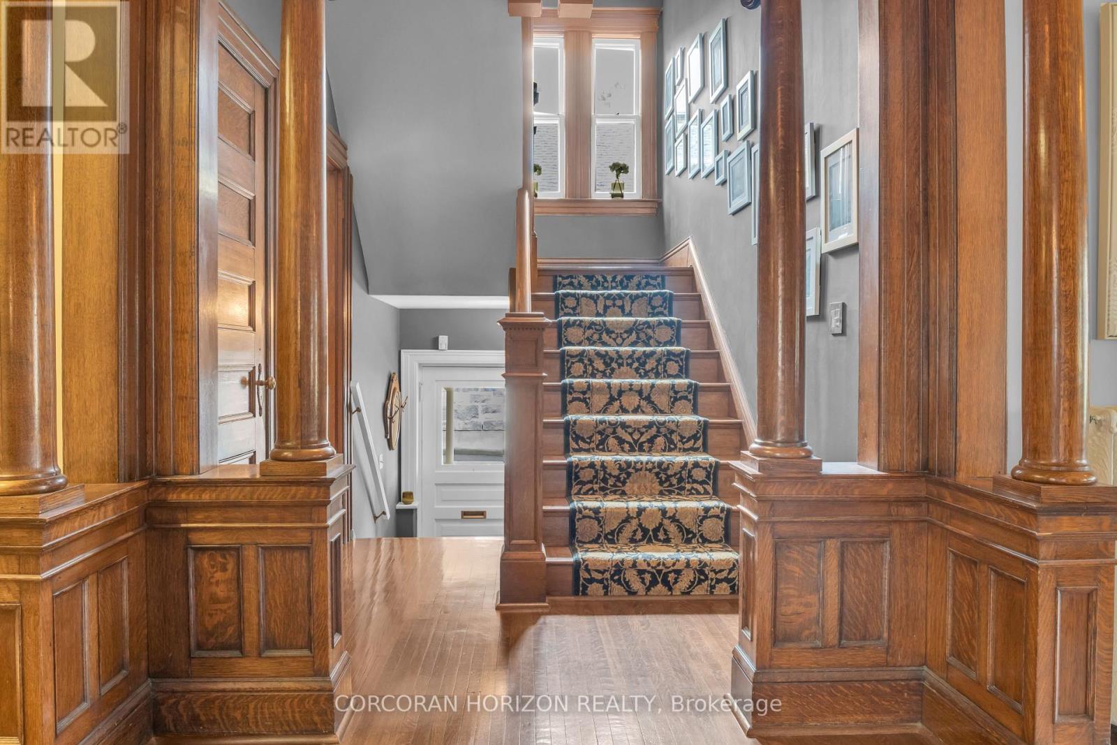 18 BRANT ROAD N - 20