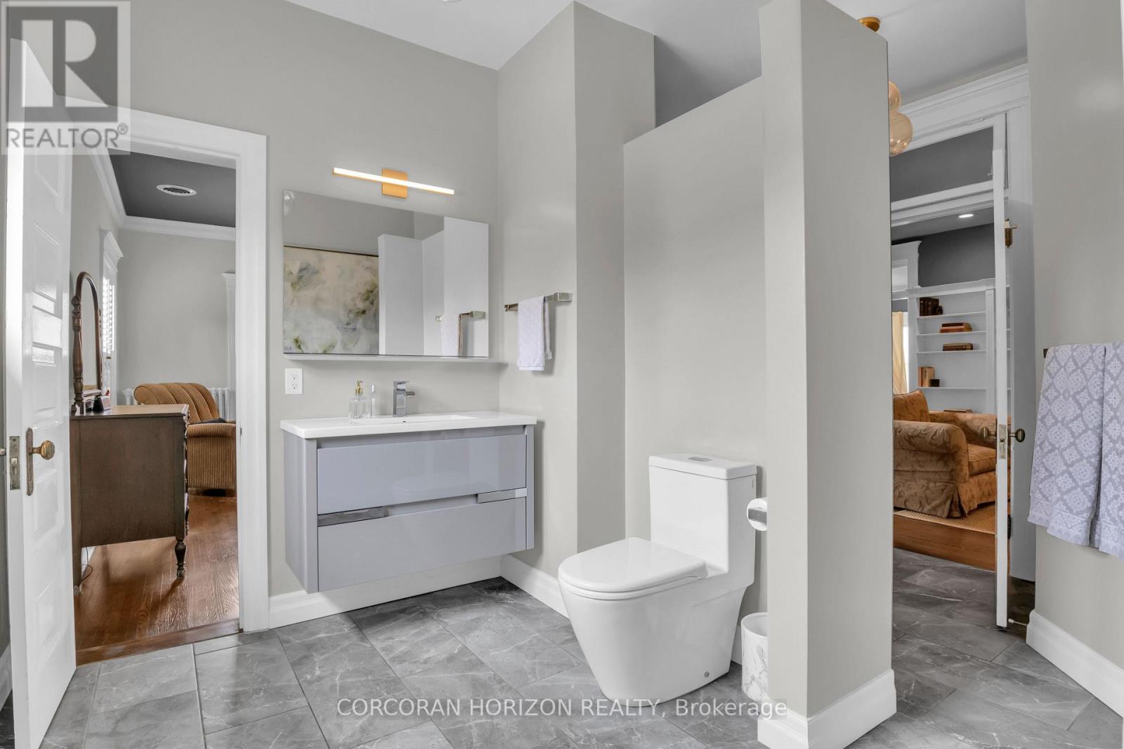 18 BRANT ROAD N - 22