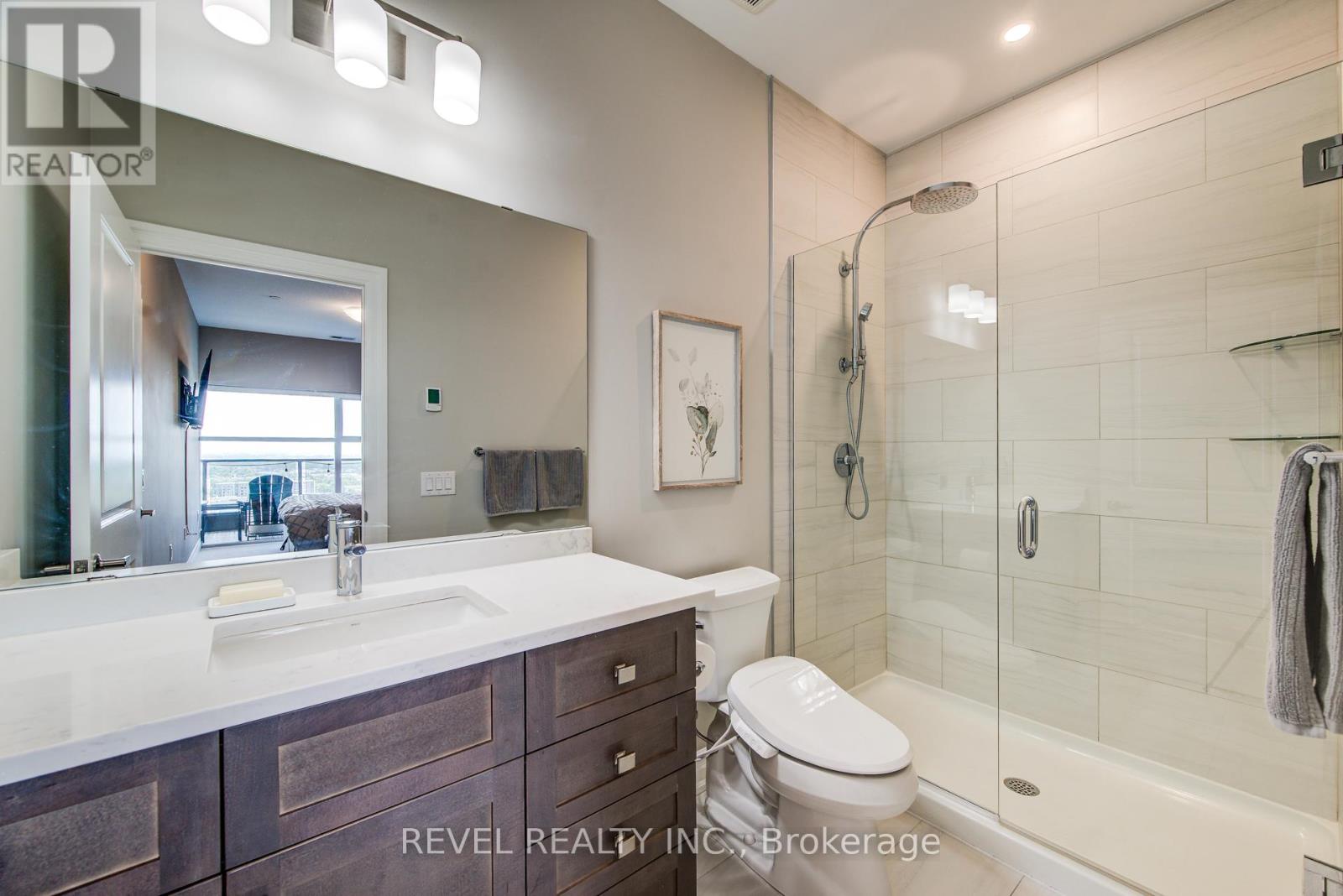 #1109 1880 GORDON STREET - 30