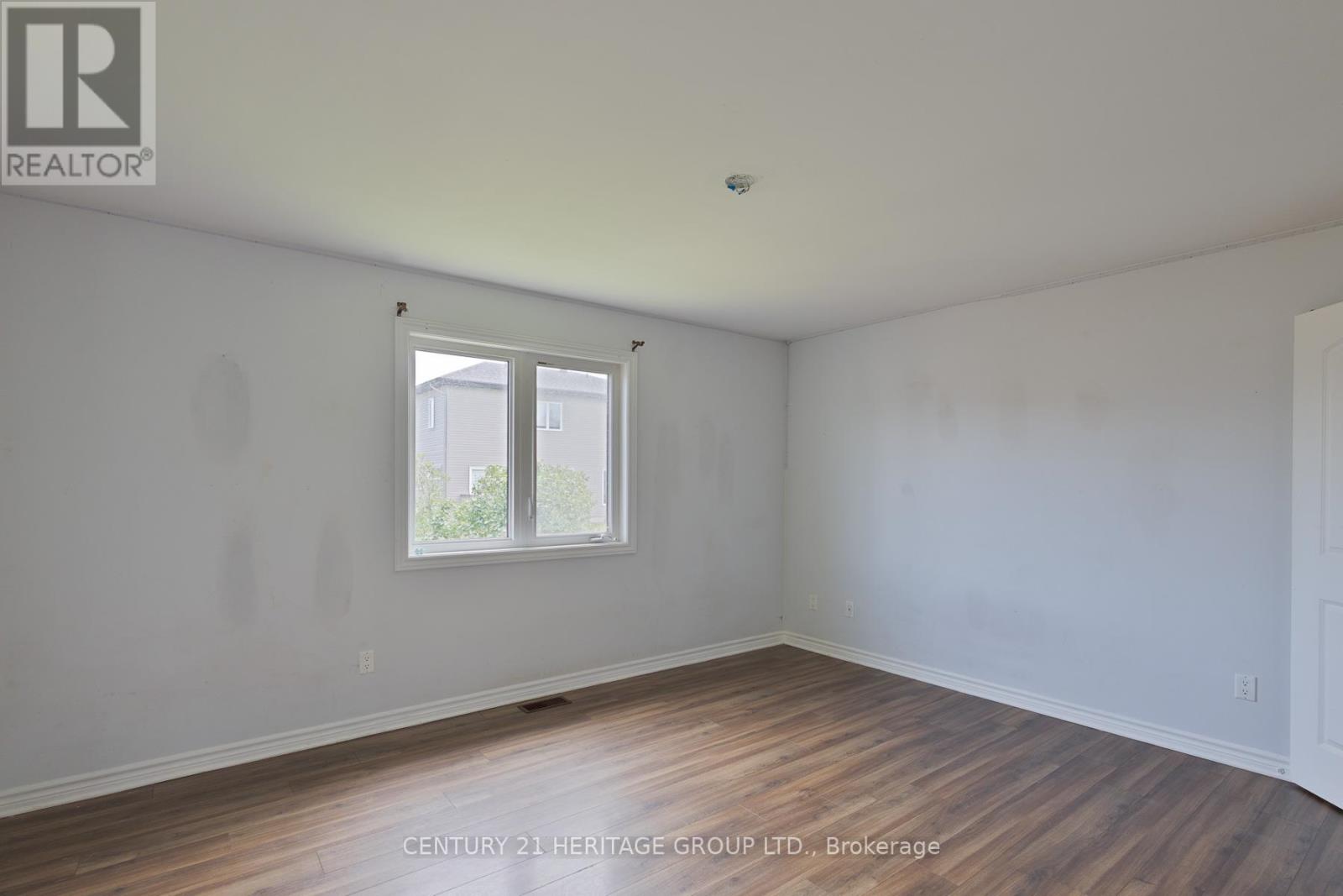 367 TRILLIUM CIRCLE - 10