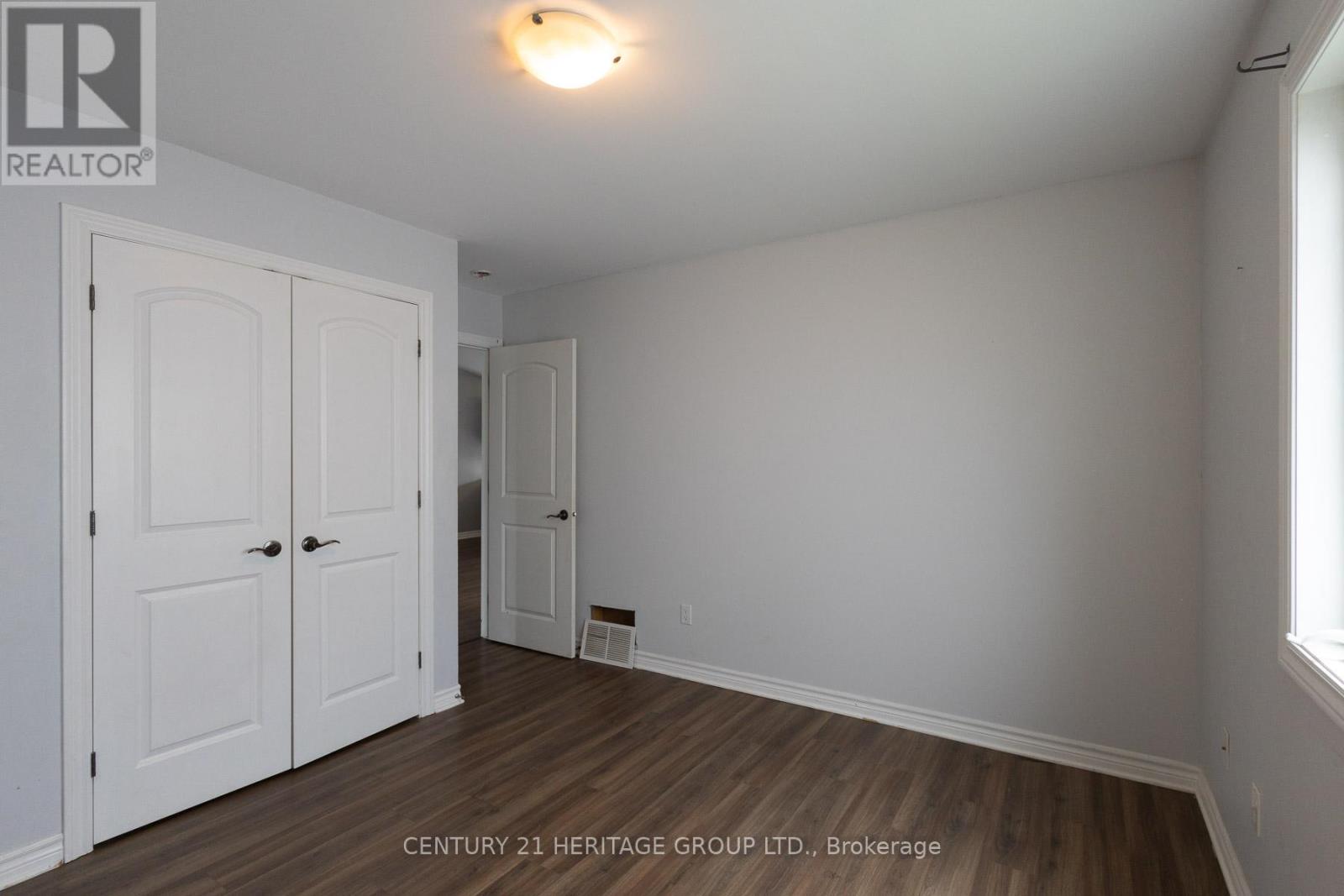 367 TRILLIUM CIRCLE - 12
