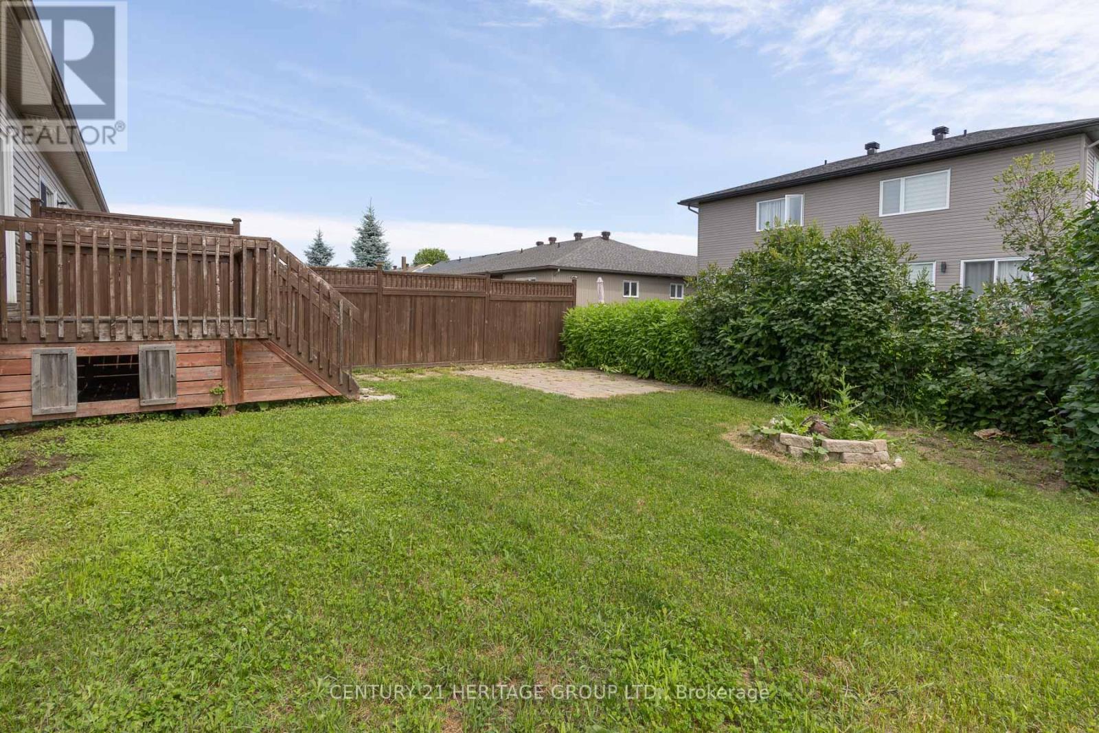 367 TRILLIUM CIRCLE - 3