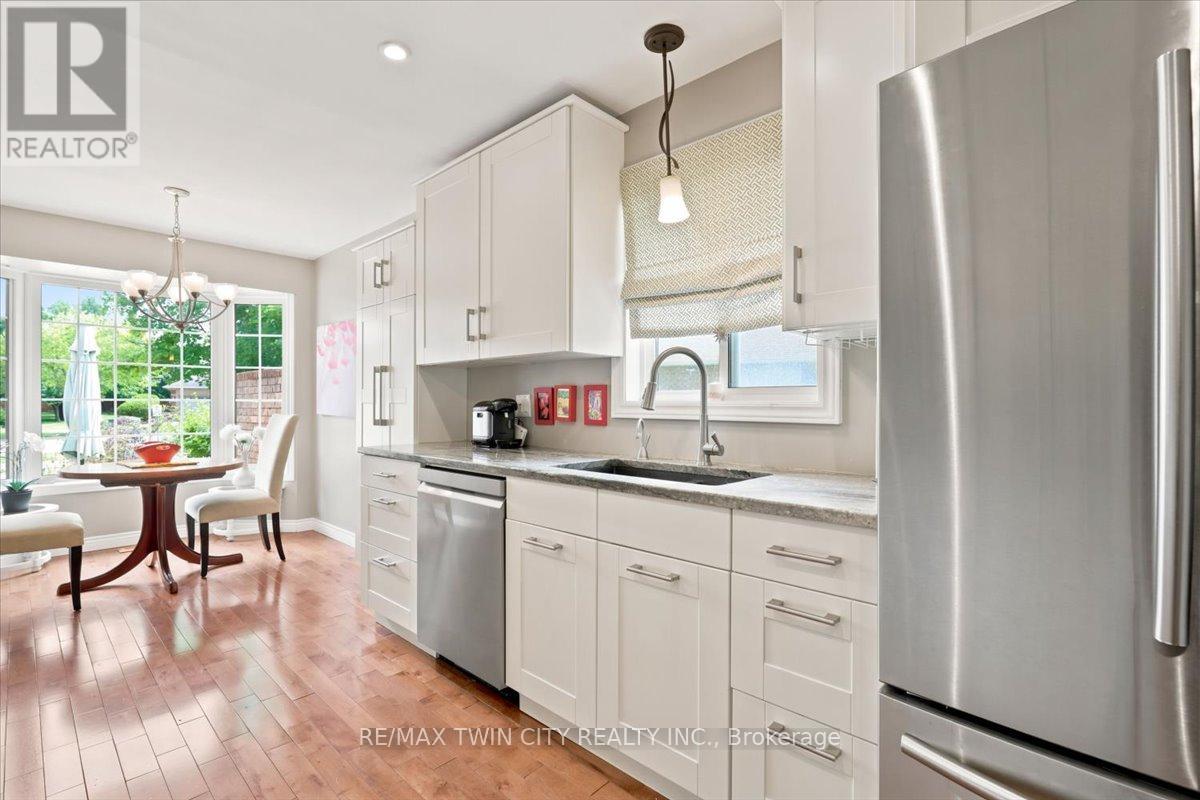 #14 75 BEASLEY CRESCENT - 14