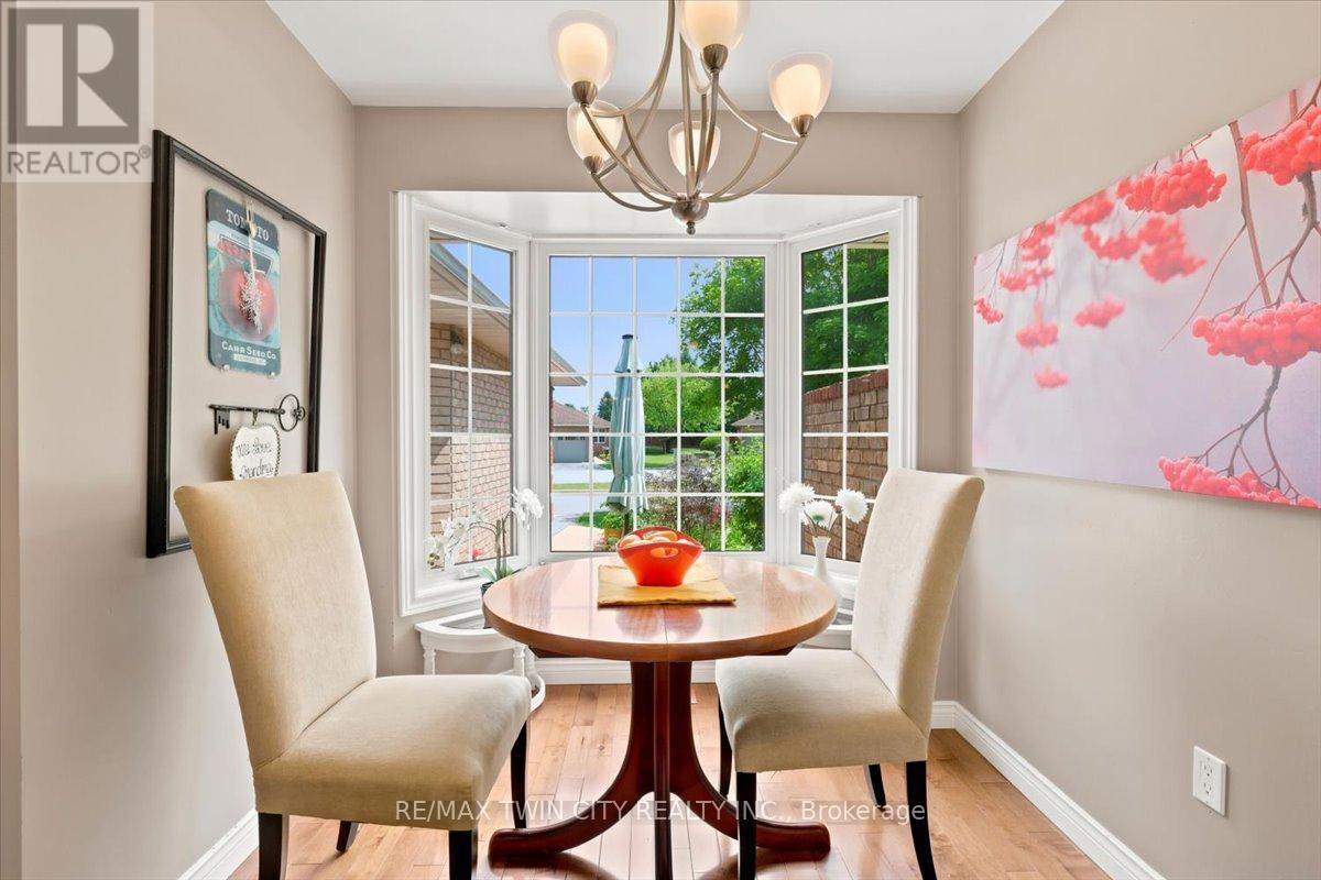 #14 75 BEASLEY CRESCENT - 15
