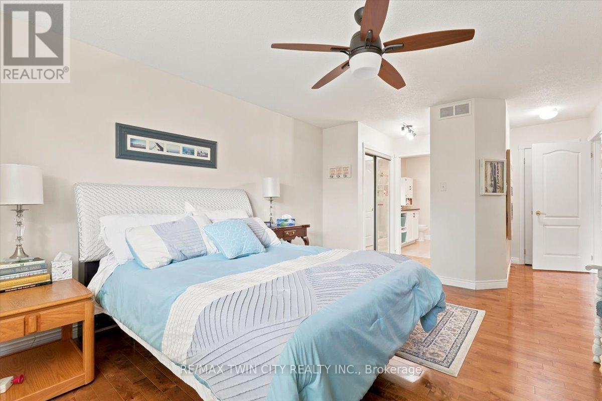 #14 75 BEASLEY CRESCENT - 22